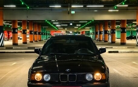 BMW 5 серия, 1992 год, 630 000 рублей, 1 фотография