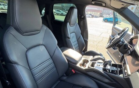 Porsche Cayenne III, 2020 год, 10 750 000 рублей, 15 фотография