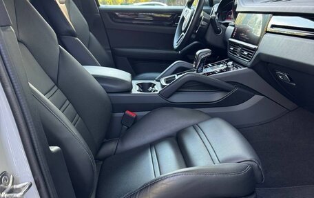 Porsche Cayenne III, 2020 год, 10 750 000 рублей, 14 фотография