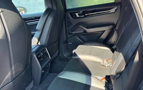 Porsche Cayenne III, 2020 год, 10 750 000 рублей, 16 фотография