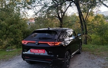 Honda Vezel, 2021 год, 2 500 000 рублей, 1 фотография