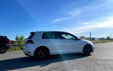Volkswagen Golf R VII, 2019 год, 3 300 000 рублей, 7 фотография