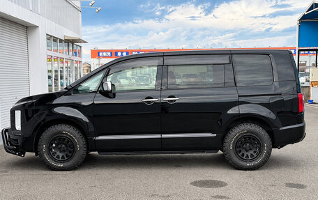 Mitsubishi Delica D:5 I, 2022 год, 2 800 000 рублей, 9 фотография