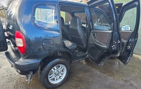 Chevrolet Niva I рестайлинг, 2006 год, 190 000 рублей, 5 фотография