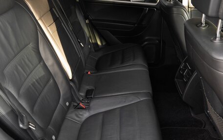 Volkswagen Touareg III, 2015 год, 3 400 000 рублей, 10 фотография