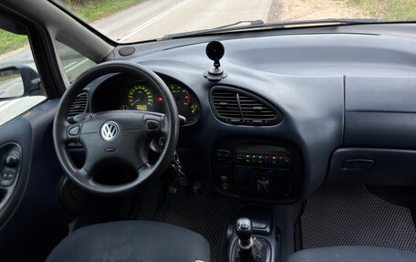 Volkswagen Sharan I рестайлинг, 1999 год, 230 000 рублей, 9 фотография