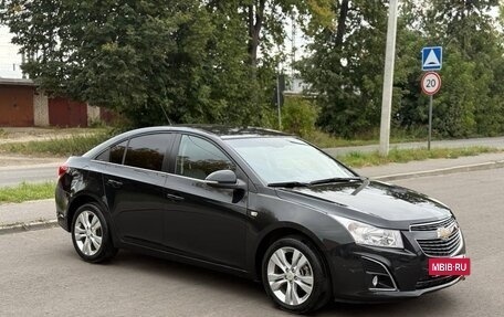 Chevrolet Cruze II, 2014 год, 750 000 рублей, 2 фотография