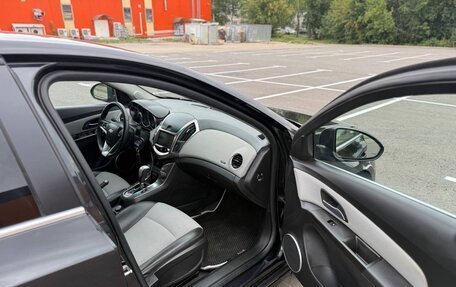 Chevrolet Cruze II, 2014 год, 750 000 рублей, 17 фотография