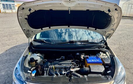 Hyundai Solaris II рестайлинг, 2013 год, 750 000 рублей, 4 фотография