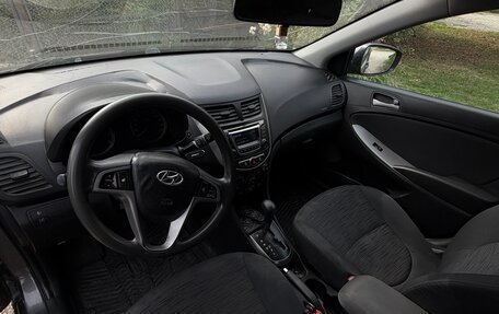 Hyundai Solaris II рестайлинг, 2014 год, 730 000 рублей, 4 фотография