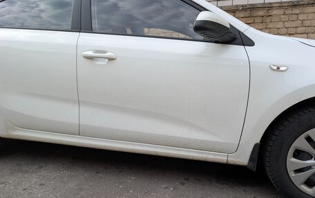KIA Rio IV, 2019 год, 1 500 000 рублей, 30 фотография