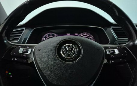 Volkswagen Tiguan II, 2018 год, 3 200 000 рублей, 26 фотография