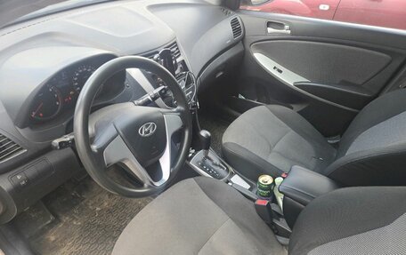 Hyundai Solaris II рестайлинг, 2011 год, 549 000 рублей, 5 фотография