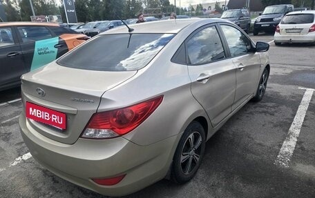 Hyundai Solaris II рестайлинг, 2011 год, 549 000 рублей, 3 фотография