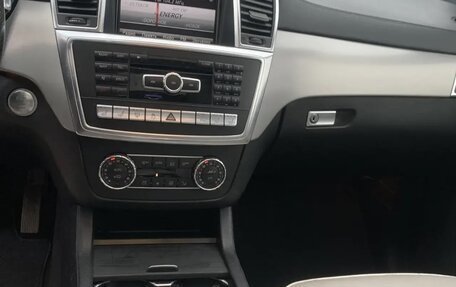 Mercedes-Benz GL-Класс, 2012 год, 2 700 000 рублей, 11 фотография