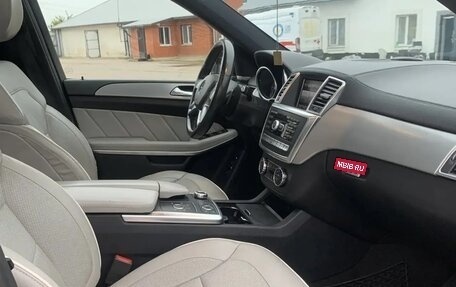 Mercedes-Benz GL-Класс, 2012 год, 2 700 000 рублей, 9 фотография