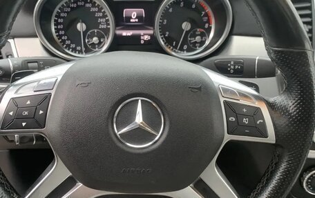 Mercedes-Benz GL-Класс, 2012 год, 2 700 000 рублей, 13 фотография
