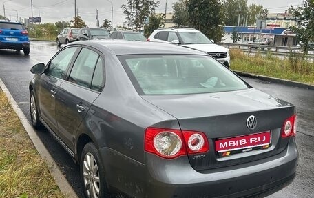 Volkswagen Jetta VI, 2009 год, 440 000 рублей, 1 фотография