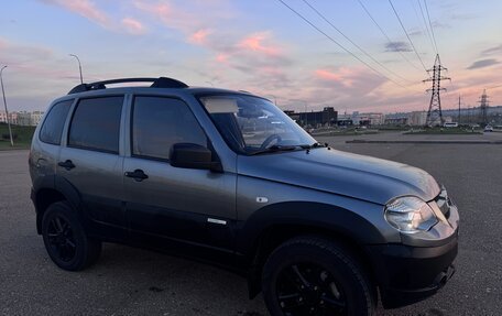 Chevrolet Niva I рестайлинг, 2012 год, 433 000 рублей, 7 фотография