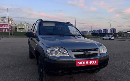 Chevrolet Niva I рестайлинг, 2012 год, 433 000 рублей, 4 фотография