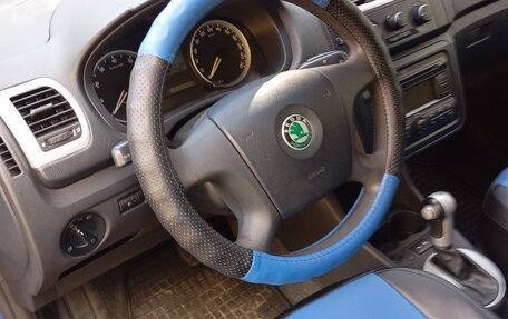 Skoda Fabia II, 2009 год, 600 000 рублей, 11 фотография