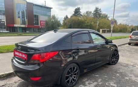 Hyundai Solaris II рестайлинг, 2013 год, 730 000 рублей, 5 фотография