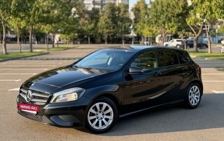 Mercedes-Benz A-Класс, 2013 год, 1 200 000 рублей, 5 фотография
