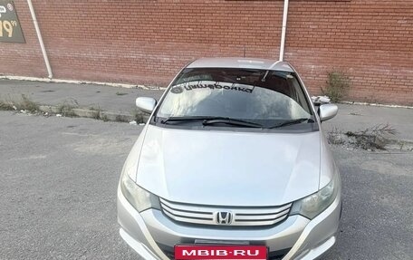 Honda Insight II рестайлинг, 2009 год, 560 000 рублей, 1 фотография
