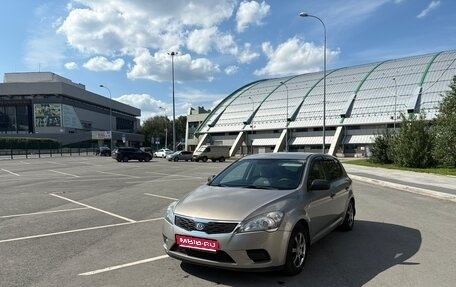 KIA cee'd I рестайлинг, 2010 год, 650 000 рублей, 1 фотография