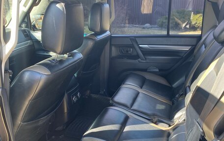 Mitsubishi Pajero IV, 2010 год, 1 500 000 рублей, 1 фотография