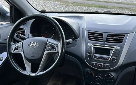 Hyundai Solaris II рестайлинг, 2014 год, 795 000 рублей, 11 фотография