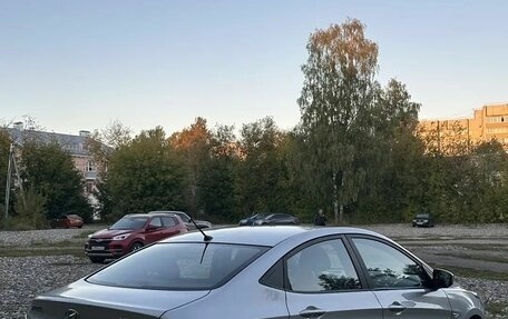 Hyundai Solaris II рестайлинг, 2014 год, 795 000 рублей, 22 фотография
