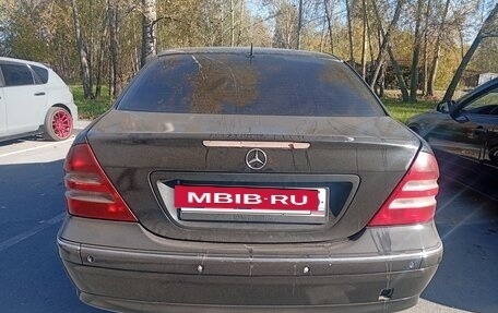 Mercedes-Benz C-Класс, 2001 год, 300 000 рублей, 3 фотография