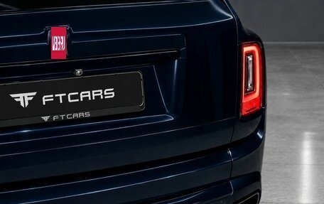 Rolls-Royce Cullinan, 2023 год, 47 994 000 рублей, 11 фотография