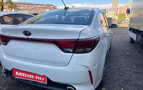 KIA Rio IV, 2021 год, 820 000 рублей, 3 фотография