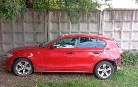 BMW 1 серия, 2006 год, 250 000 рублей, 2 фотография