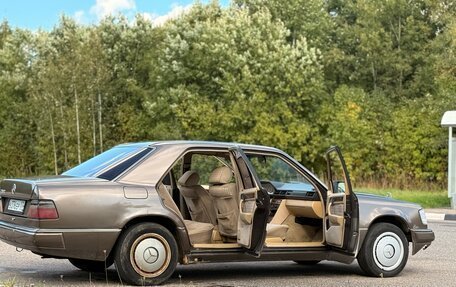 Mercedes-Benz W124, 1990 год, 250 000 рублей, 9 фотография