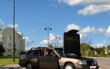 Mercedes-Benz W124, 1990 год, 250 000 рублей, 19 фотография