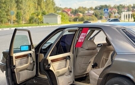 Mercedes-Benz W124, 1990 год, 250 000 рублей, 11 фотография
