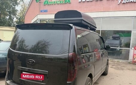 Hyundai Grand Starex Grand Starex I рестайлинг 2, 2015 год, 2 500 000 рублей, 3 фотография