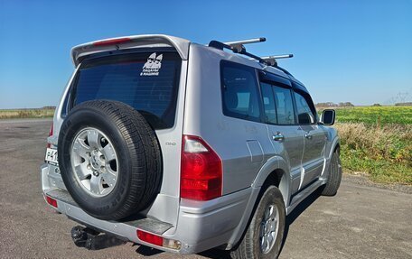 Mitsubishi Pajero III рестайлинг, 2003 год, 870 000 рублей, 3 фотография