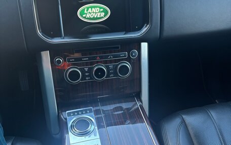 Land Rover Range Rover IV рестайлинг, 2015 год, 2 650 000 рублей, 7 фотография