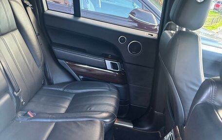 Land Rover Range Rover IV рестайлинг, 2015 год, 2 650 000 рублей, 25 фотография