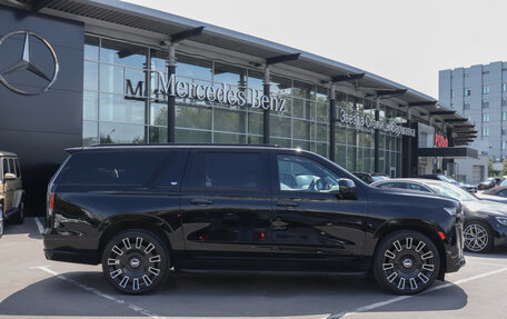 Cadillac Escalade V, 2021 год, 9 999 000 рублей, 4 фотография