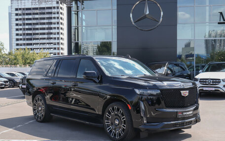 Cadillac Escalade V, 2021 год, 9 999 000 рублей, 3 фотография