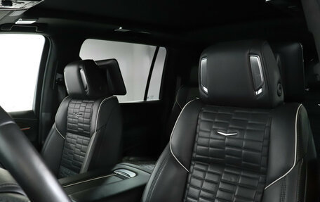 Cadillac Escalade V, 2021 год, 9 999 000 рублей, 17 фотография