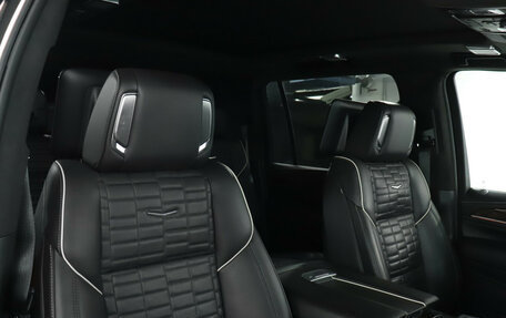 Cadillac Escalade V, 2021 год, 9 999 000 рублей, 16 фотография