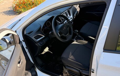 Hyundai Solaris II рестайлинг, 2022 год, 1 400 000 рублей, 11 фотография
