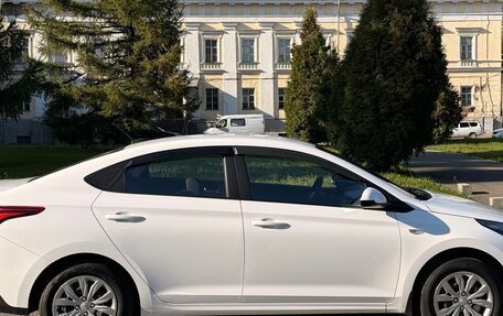 Hyundai Solaris II рестайлинг, 2022 год, 1 400 000 рублей, 9 фотография