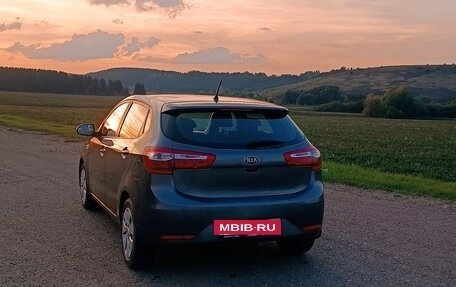 KIA Rio III рестайлинг, 2013 год, 615 000 рублей, 3 фотография